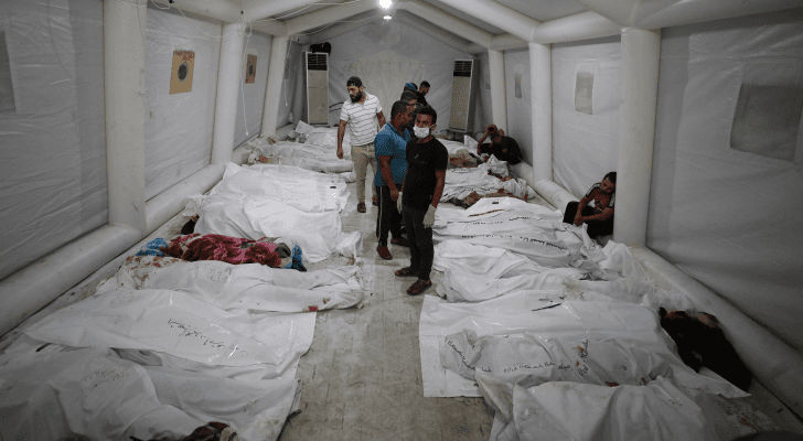 جثامين بعض الشهداء في مجزرة مستشفى المعمداني