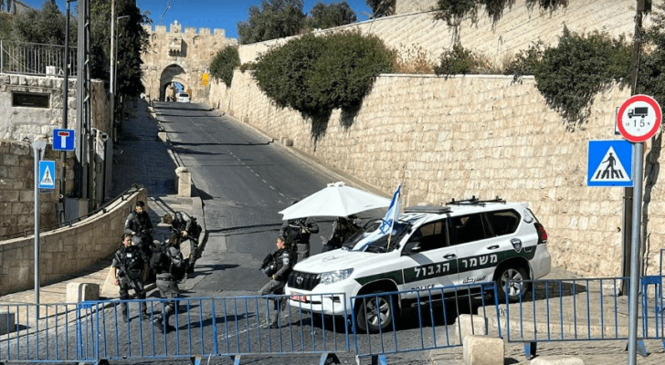الاحتلال يشدد من إجراءاته العسكرية على مدخل الأقصى