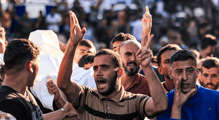 فلسطينيون في قطاع غزة يشيعون شهدائهم