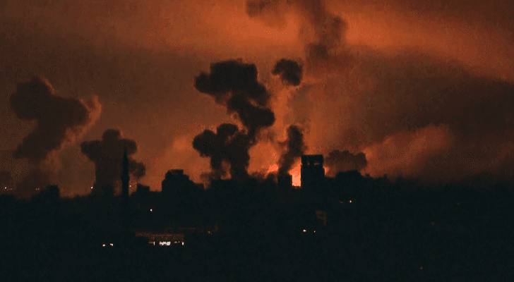 قطاع غزة اثناء شن الاحتلال الإسرائيلي هجماته الوحشية