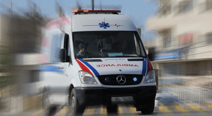 مركبة تابعة للدفاع المدني