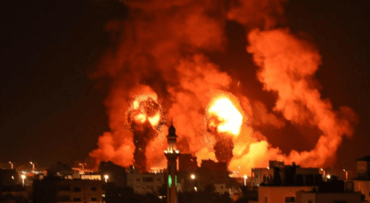 قصف عنيف على قطاع غزة