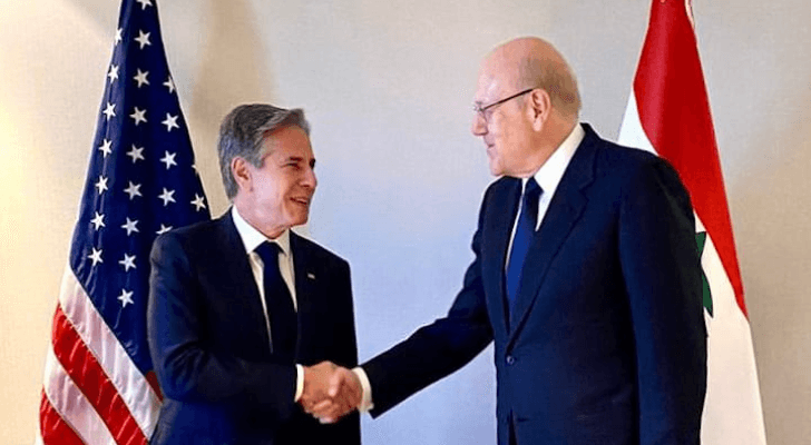 وزير الخارجية الأمريكية أنتوني بلينكن ورئيس الحكومة اللبنانية نجيب ميقاتي