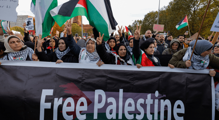 مظاهرة حاشدة في برلين تضامنا مع الفلسطينيين