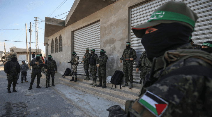أفراد من قوات المقاومة الفلسطينية