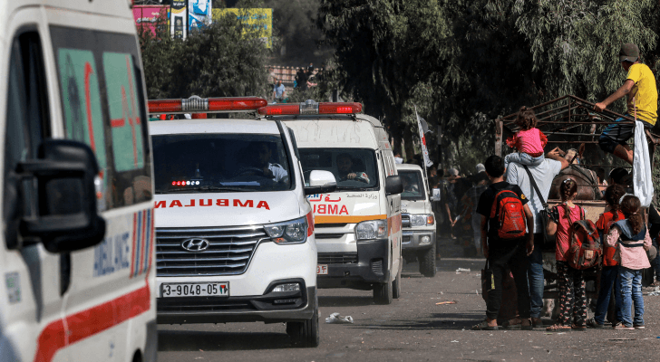 قافلة إسعافات في قطاع غزة