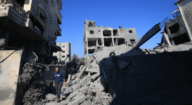 دمار خلفه قصف الاحتلال الإسرائيلي في قطاع غزة