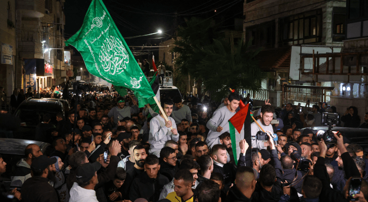 احتفالات الفلسطينيين بالإفراج عن الأسرى في سجون الاحتلال