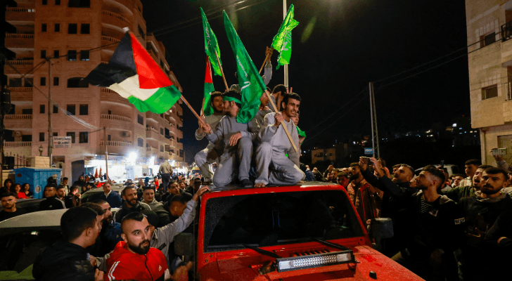 أسرى محررين من سجون الاحتلال يحفلون بشوارع فلسطين المحتلة