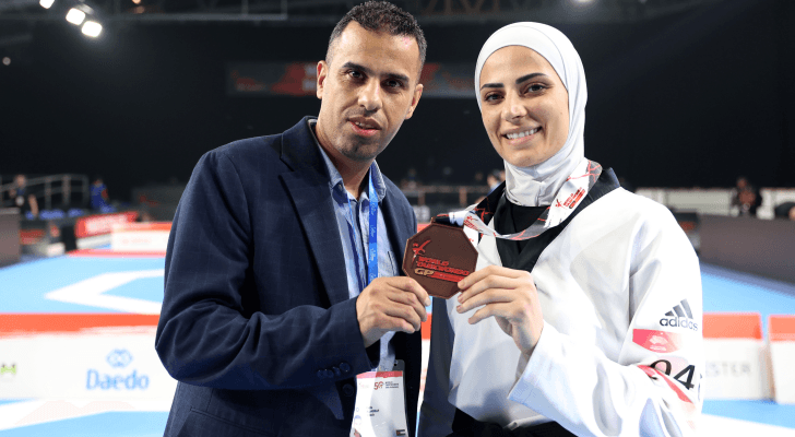 جوليانا الصادق ومدربها