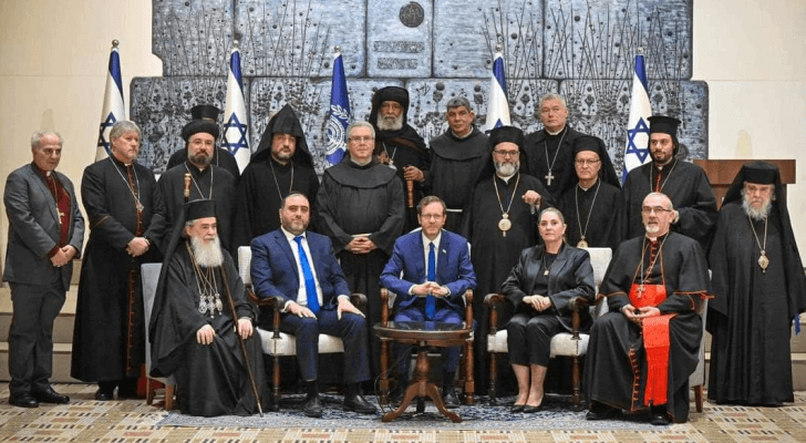 لقاء رؤساء الكنائس في القدس برئيس كيان الاحتلال