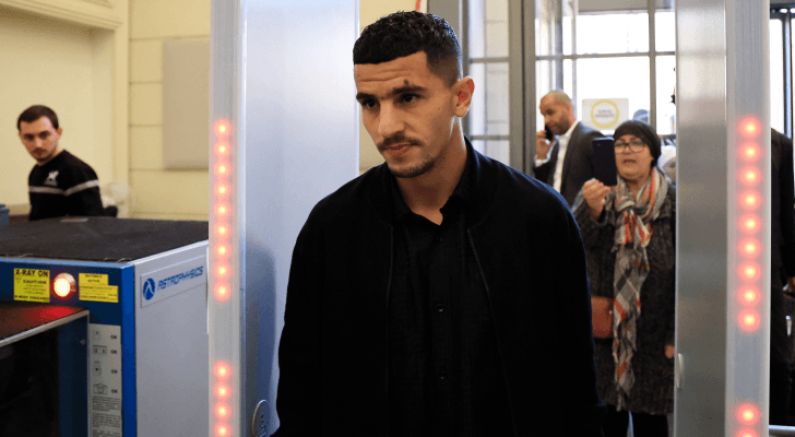 اللاعب الجزائري يوسف عطال