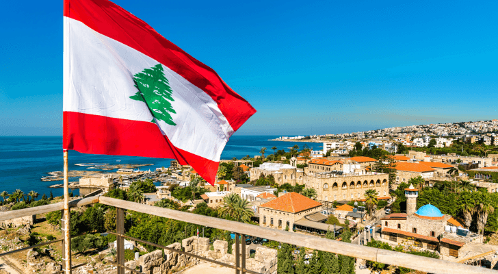 علم لبنان