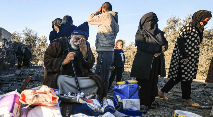 فلسطينيون نازحون في غزة - AFP
