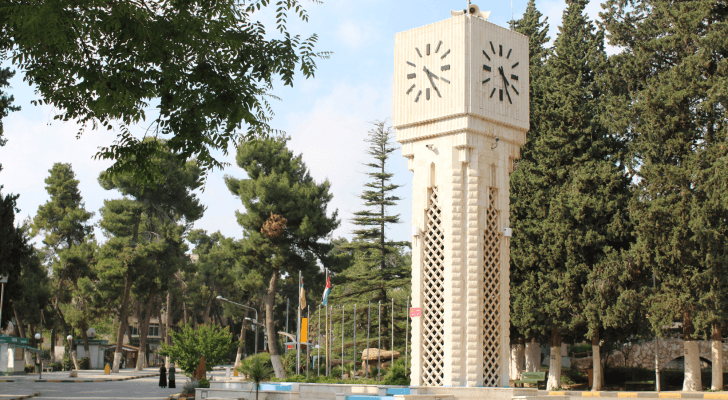 جانب من ساحات الجامعة الأردنية