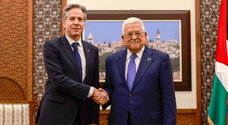الرئيس الفلسطيني عباس ووزير الخارجية الأمريكي بلينكن