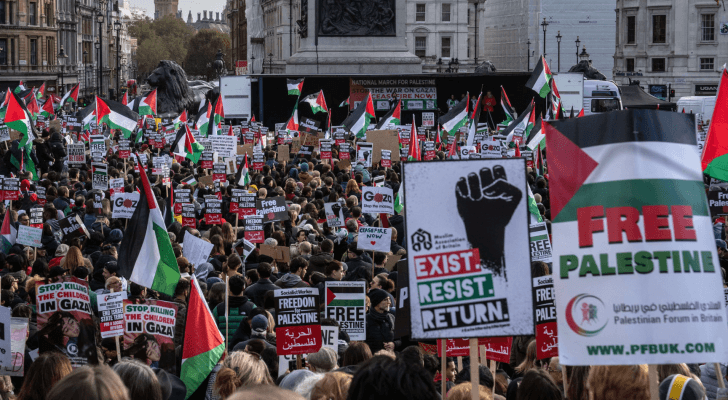 مظاهرات داعمة لفلسطين في إحدى المدن الأوروبية - أرشيفية