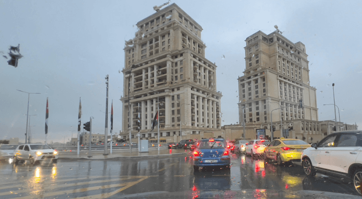 طقس ماطر في الأردن