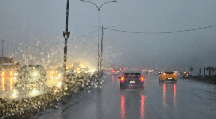 طريق المطار