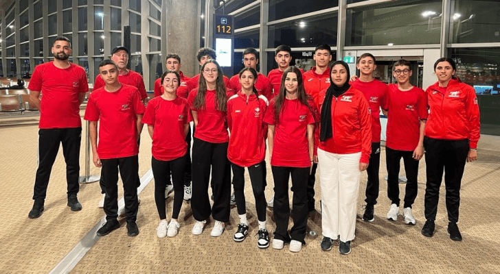 منتخب السباحة