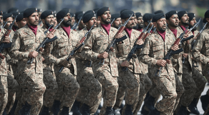 أفراد من الجيش الباكستاني - AFP