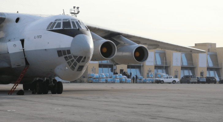طائرة مساعدات أردنية لقطاع غزة