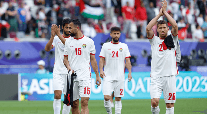 لاعبو المنتخب الوطني