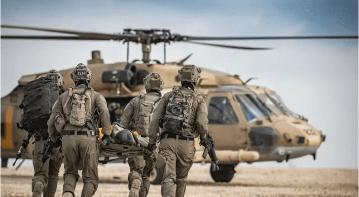 نقل جندي من الاحتلال مصاب "أرشيفية"