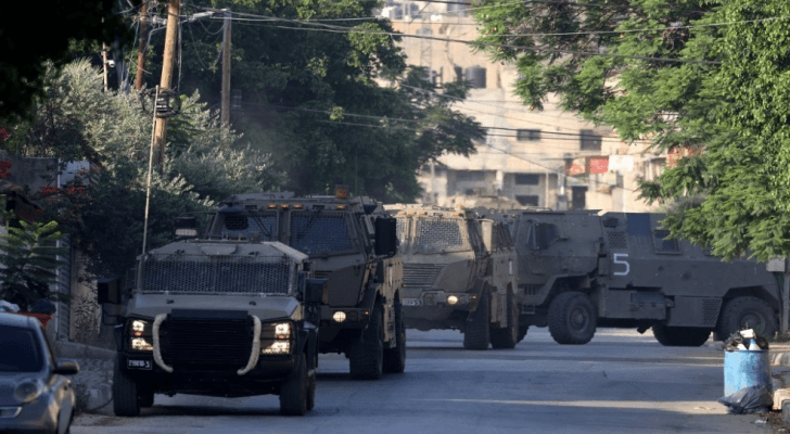 خلال اقتحام قوات الاحتلال مدن في الضفة الغربية