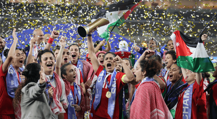 تتويج منتخب السيدات لكرة القدم بلقب بطولة غرب آسيا