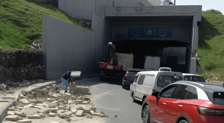 تباطؤ مروري داخل نفق الملتقى