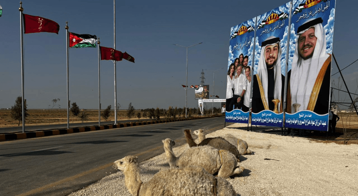 جانب من مشاهد استقبال الملك عبدالله الثاني في المفرق