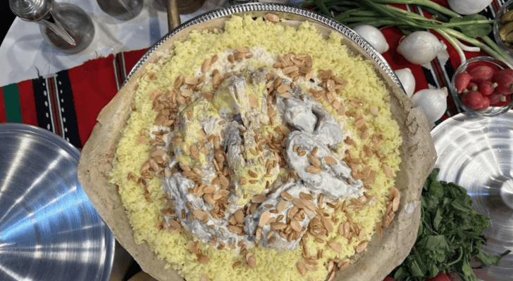 طبق المنسف