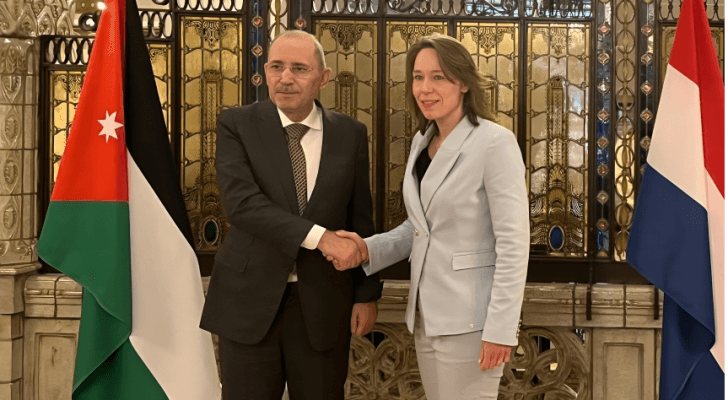الصفدي ونظيرته الهولندية