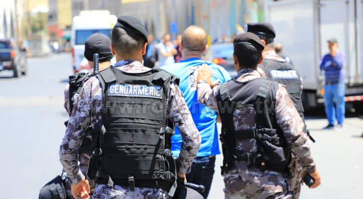 قوات الدرك يضبطون شخص في العاصمة عمان "أرشيفية"
