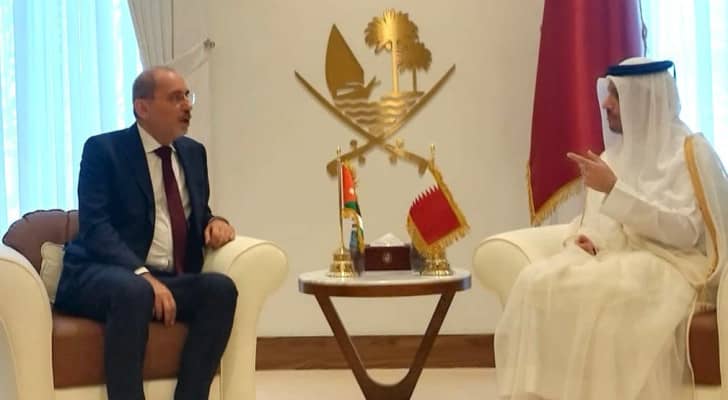 وزير الخارجية أيمن الصفدي ووزير خارجية دولة قطر الشيخ محمد بن عبدالرحمن آل ثاني