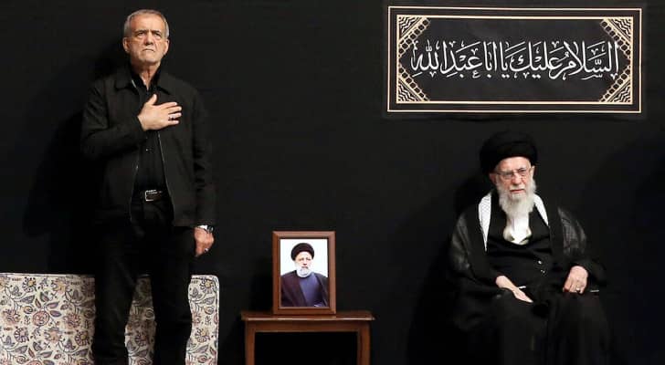 خامنئي  وبزكشيان