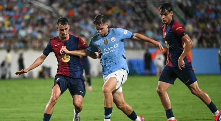 من مباراة برشلونة ومانشستر سيتي
