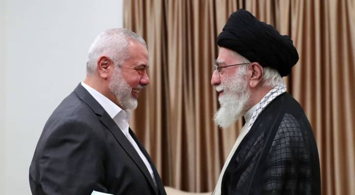 المرشد الإيراني يستقبل رئيس المكتب السياسي لحركة حماس بوقت سابق في طهران