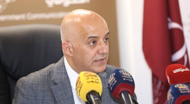 وزير الاتصال الحكومي مهند مبيضيين