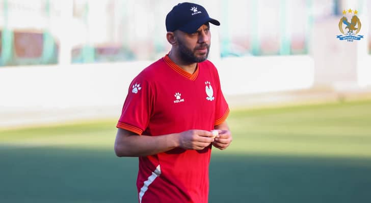 المدرب الأردني مؤيد أبو كشك من تدريبات الفيصلي
