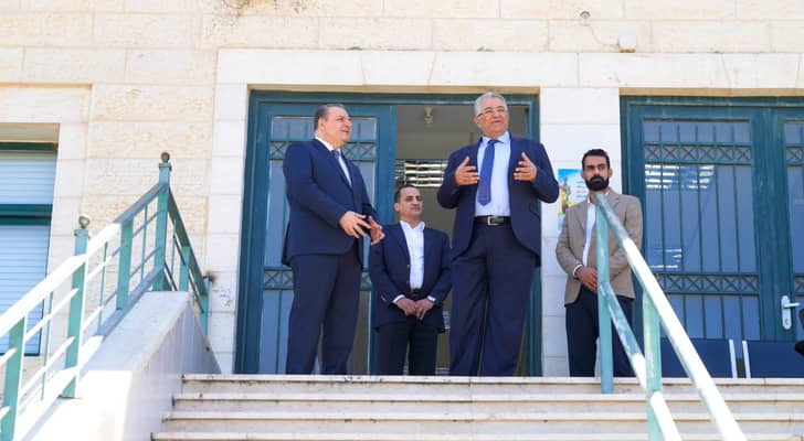 السفير الأردني في فلسطين يزور جامعة القدس