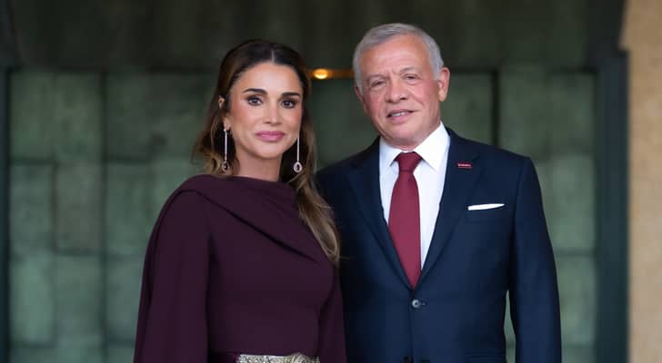 جلالتا الملك عبدالله الثاني والملكة رانيا خلال احتفال عيد الاستقلال الثامن والسبعين للأردن