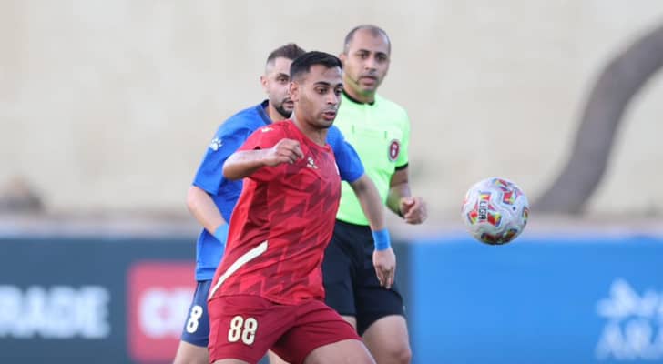 لاعبا شباب الأردن والرمثا