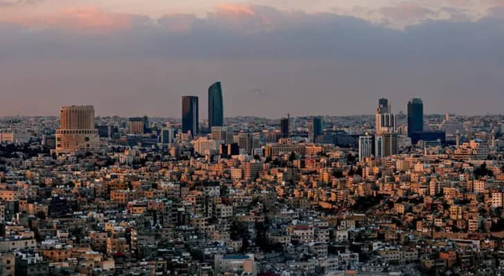 مسح ثقة المستثمرين في الأردن: تفاؤل ملحوظ رغم التحديات الاقتصادية العالمية