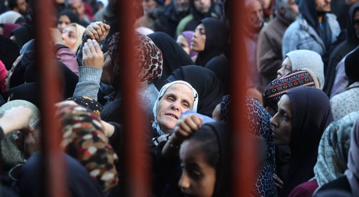 بريطانيا: تل أبيب فرضت قيودا صارمة على المواد الغذائية التي تدخل غزة