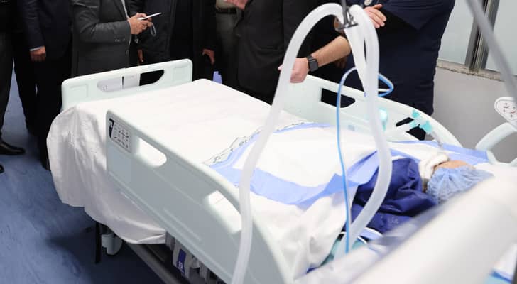 إحدى الإصابات من جراء الحريق