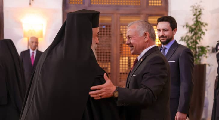 الملك يستقبل قيادات دينية مسيحية وإسلامية مقدسية وأردنية