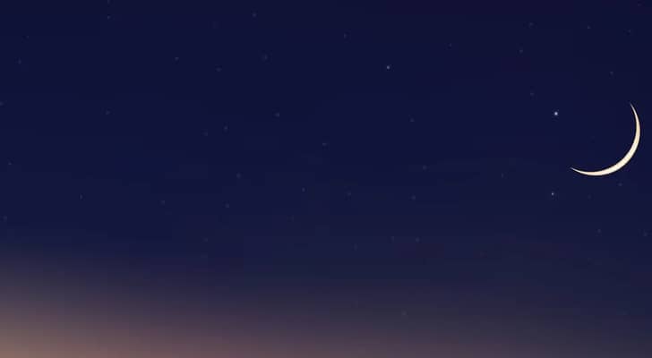تحري الهلال