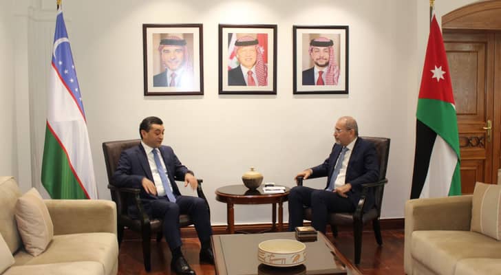 الصفدي ووزير خارجية أوزبكستان يؤكدان التعاون في المجالات الاقتصادية والأمن ومكافحة الإرهاب